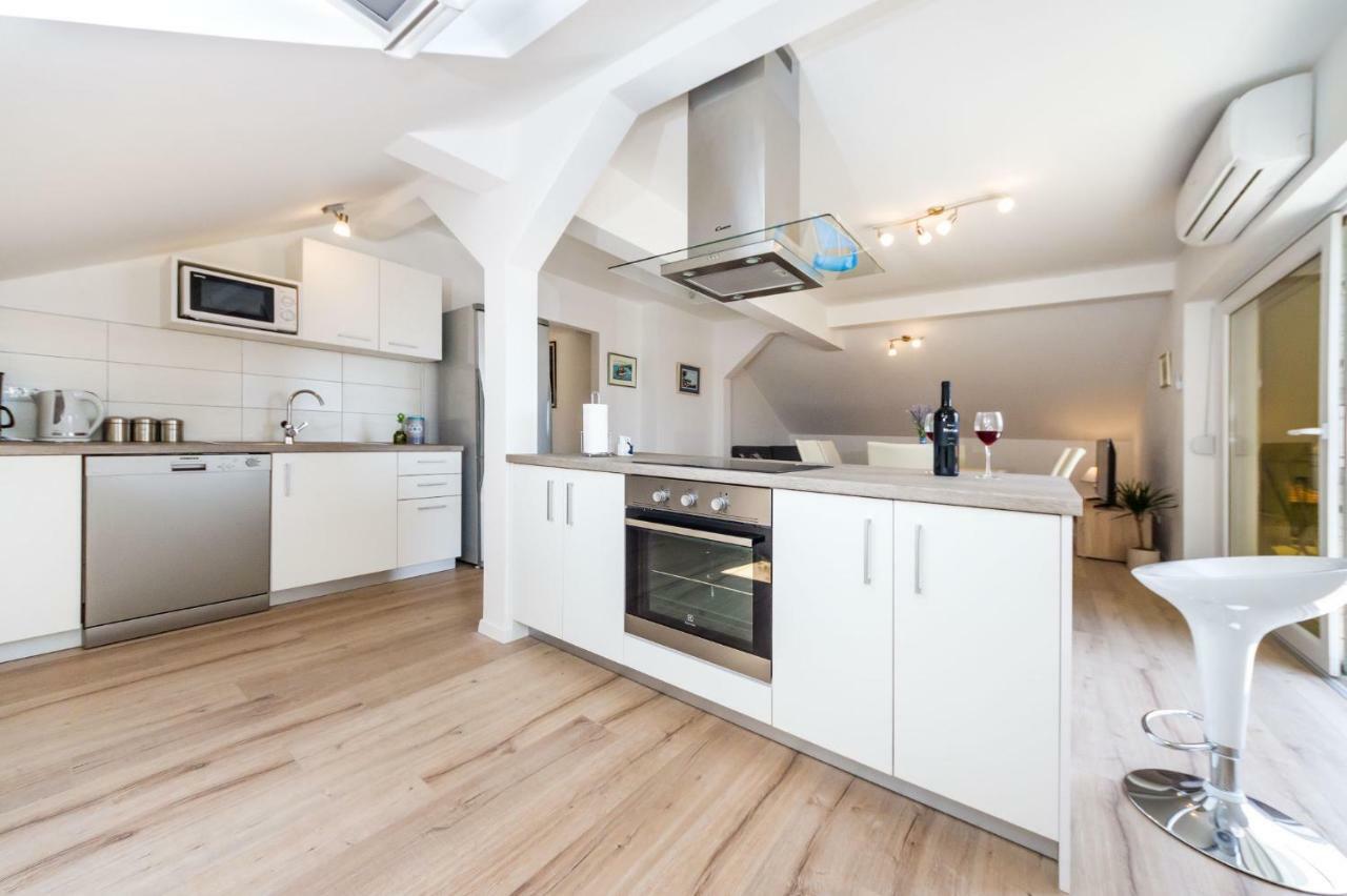 Apartman Iva Zara Exterior foto