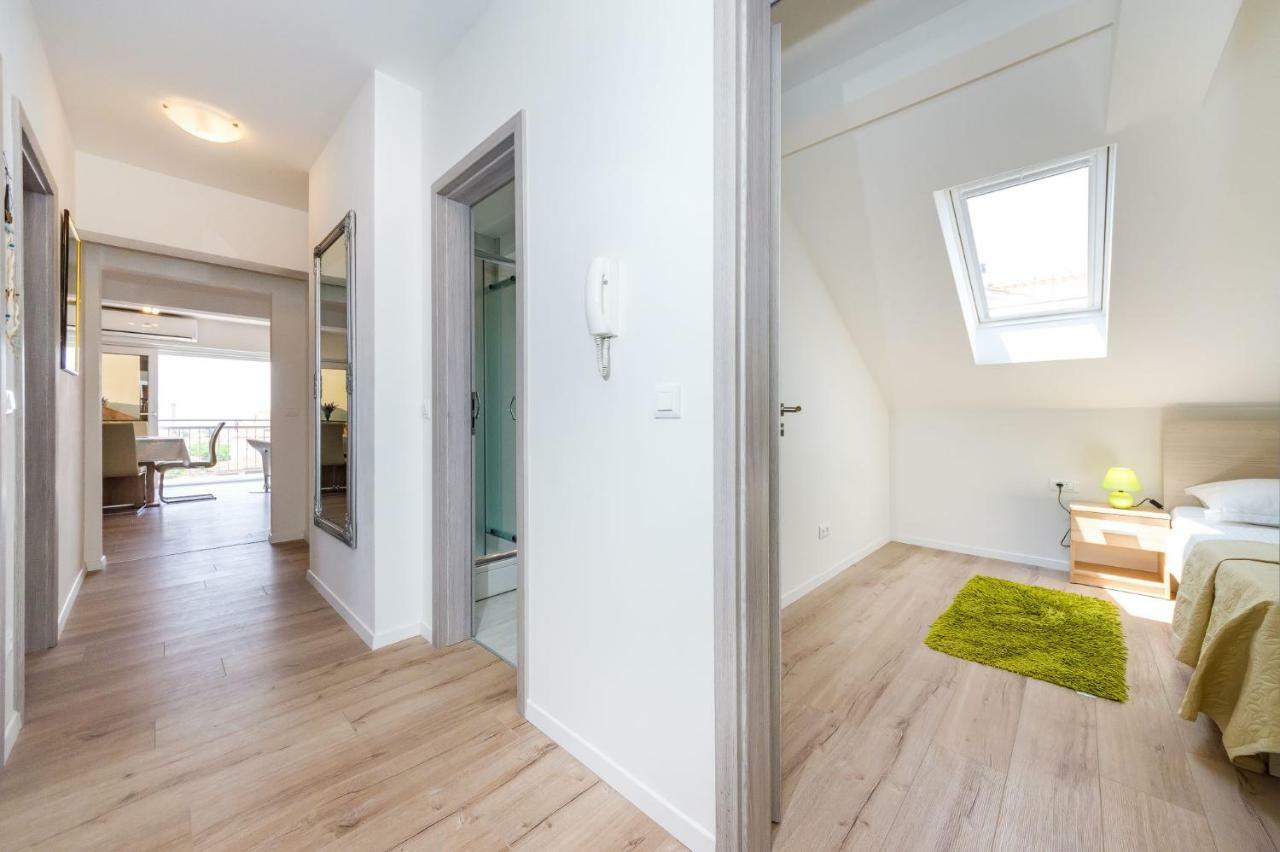 Apartman Iva Zara Exterior foto